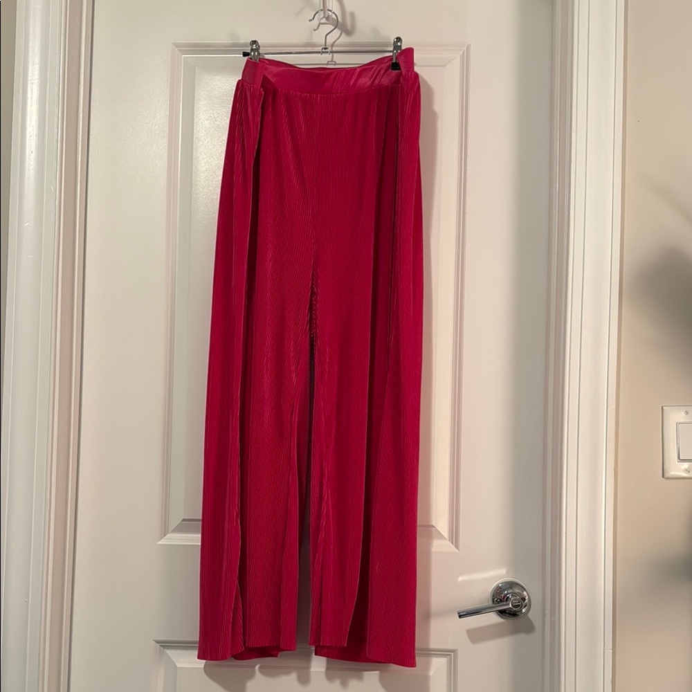 Torrid Hot Pink Wide-Leg Plisse Pant